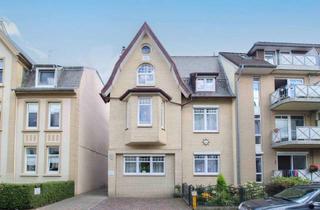 Wohnung kaufen in 27472 Cuxhaven, Charmante, regelmäßig erneuerte 4-Zimmer-Altbauwohnung in Hafennähe