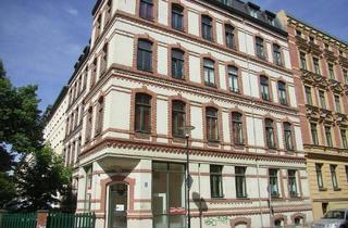 Wohnung kaufen in 06110 Halle, Buy&Hold: Dein Start für`s Immobilien- Portfolio | vermietete 2-Zimmer Whg mit EBK im san. Altbau