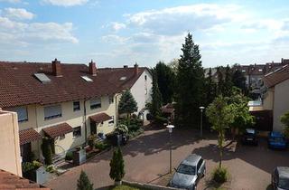 Wohnung kaufen in Pielachtalstraße 14, 67071 Oggersheim, Eigennutzung oder Vermietung -Seltene Gelegenheit: 1 1/2-Zimmer-Dachgeschosswohnung