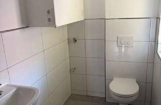 Wohnung mieten in Kirchplatz 17, 04523 Pegau, 4-Zimmer Wohnung in Pegau mit Außenstellplatz