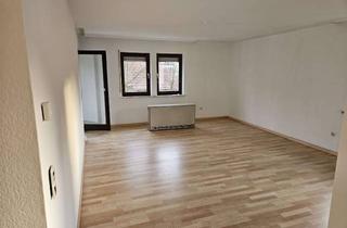 Wohnung mieten in 72654 Neckartenzlingen, 2 1/2-Zimmer-Wohnung mit 2 Balkonen Neckartenzlingen