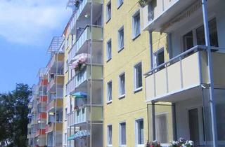 Wohnung mieten in Helmut-Just-Strasse, 17036 Neubrandenburg, Kürzlich erst wurden Bad & Heizung komplett saniert