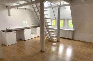 Wohnung mieten in 58089 Wehringhausen, Galeriewohnung mit 98 m² Wfl. und Küchenzeile im Dachgeschoss