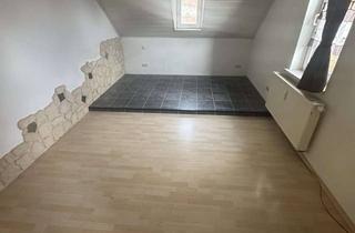 Wohnung mieten in Bettelhecker Straße 29, 96515 Sonneberg, 1,5 Zimmer Single Wohnung in zentraler Lage