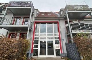 Wohnung mieten in Berliner Straße, 26452 Sande, Charmante 3-Zimmer Wohnung mit offener Küche und Bad mit Wanne in Hochparterre mit Balkon