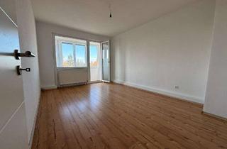 Wohnung mieten in Edderitzer Str. 7G, 06366 Köthen, modernisierte 3-Raum-Wohnung im Zentrum von Köthen