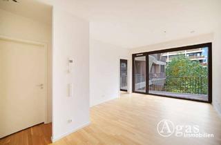 Wohnung mieten in Zimmerstraße 94, 10117 Mitte, Ruhige 2 Zimmer Wohnung ca. 49m², EBK, Fußbodenheizung und Balkon mit Gartenblick in Berlin-Mitte!