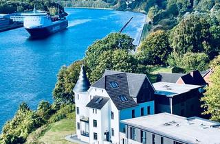 Wohnung mieten in Friedrich-Voß-Ufer 57, 24161 Altenholz, Villa Hoheneck: Luxus-Wohnung | Wasserblick | Sauna | Carport