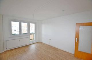 Wohnung mieten in Straße Glück-Auf 38, 06526 Sangerhausen, sanierte 3-Raum-Wohnung, Badewanne, PKW-Stellplatz! Bezug sofort möglich!