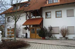 Wohnung mieten in Wickenhauser Straße 70, 88255 Baindt, Stilvolle, neuwertige 3-Zimmer-DG-Wohnung mit Balkon und Einbauküche