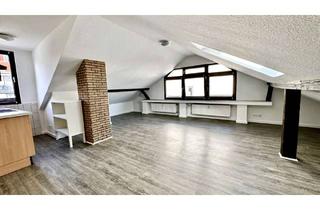 Wohnung mieten in Karolinenstraße, 58507 Lüdenscheid, Pendlerwohnung!! Lichtdurchflutetes Dachstudio-Apartment im Stadtzentrum