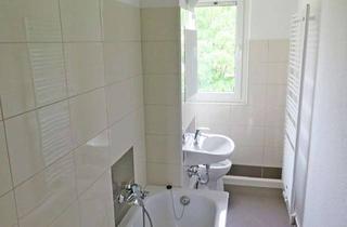 Wohnung mieten in Oberröblinger Straße 55, 06526 Sangerhausen, 4-Raum-Wohnung, 2.Etage, mit Badewanne und PKW-Stellplatz! Bezug ab 01.01.26 möglich!