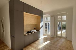Wohnung mieten in Leykestraße, 12053 Neukölln, Erstbezug nach Sanierung: Charmante 1,5-Zi.-Wohnung mit Balkon in Berlin-Neukölln