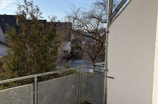 Wohnung mieten in Bahnhofstr. 28, 72666 Neckartailfingen, Großzügige 2,5-Zimmer-Wohnung mit Balkon in Neckartailfingen