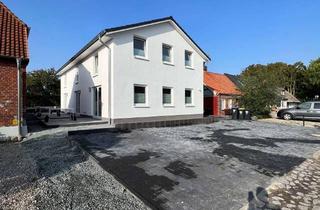 Wohnung mieten in Alte Hauptstraße 31b, 23769 Fehmarn, 3-Zimmer Reihenhaus mit Terrasse auf Fehmarn/Petersdorf