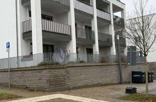 Wohnung mieten in Am Eisspeicher, 61381 Friedrichsdorf, Attraktive 2-Zimmer Wohnung im EG mit Terasse in Friedrichsdorf