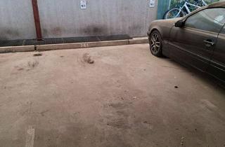 Garagen mieten in Spinnereistraße 11, 91052 Erlangen, Freier Tiefgaragenstellplatz in Erlangen