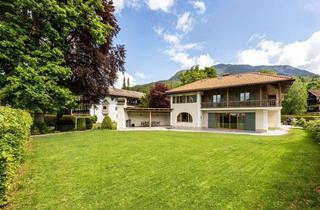 Villa kaufen in 82467 Garmisch-Partenkirchen, Hochklassig sanierte Landhaus-Villa mit traumhaftem Blick auf die Zugspitze