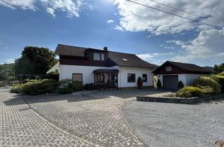 Einfamilienhaus kaufen in 34431 Marsberg, Gepflegtes Einfamilienhaus mit großem Grundstück und Garage in Marsberg