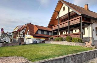 Haus kaufen in 63599 Biebergemünd, 2 Wohnhäuser mit 3 Wohneinheiten und Gewerbe OT Bieber