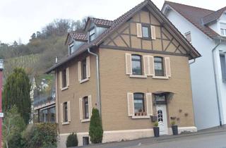 Haus kaufen in 74676 Niedernhall, Einziehen und wohlfühlen!Großzügiges 1-Fam.-Wohnhaus mit Garage in Stadtlage