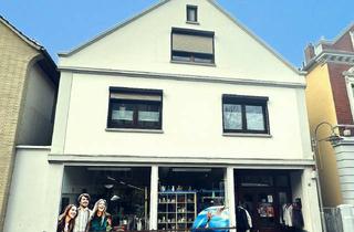 Haus kaufen in 26919 Brake, Renditestarkes Wohn- & Geschäftshaus in zentraler Lage von Brake