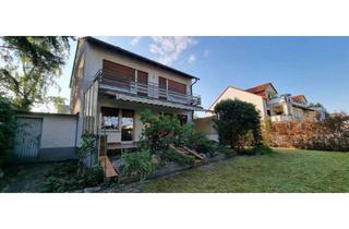 Einfamilienhaus kaufen in 63150 Heusenstamm, ***Gemütliches, freistehendes Einfamilienhaus in ruhiger Lage***