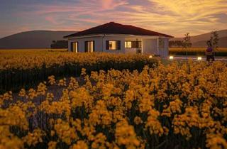 Haus kaufen in Hartensteiner Str. 122, 09366 Stollberg, Modern, komfortabel, barrierearm - Wohnen auf einer Ebene für Familien & Paare