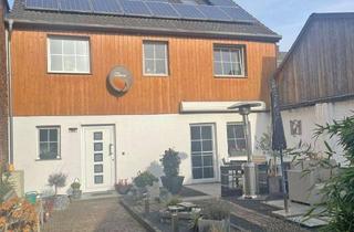 Einfamilienhaus kaufen in 41812 Erkelenz, Gepflegtes Einfamilienhaus in Ortslage von 41812 Erkelenz-Kückhoven