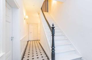 Haus kaufen in 21614 Buxtehude, Alter Charakter trifft modernes Ambiente – ideal für Mehrgenerationen oder Wohnen & Arbeiten.