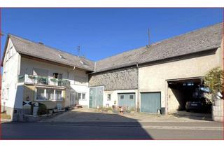 Haus kaufen in 56288 Roth, Traumhaftes Landanwesen mit Gartenparadies, Reithalle & Stallungen