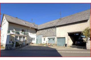 Haus kaufen in 56288 Roth, Traumhaftes Landanwesen mit Gartenparadies, Reithalle & Stallungen