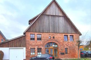 Haus kaufen in 33039 Nieheim, Geräumiges 3 Familienhaus in Nieheim Oeynhausen