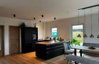 Haus kaufen in 85307 Paunzhausen, Modernes Wohnen auf höchstem Niveau – Stilvolles Haus mit Blick ins Grüne und perfekter Ausstattung