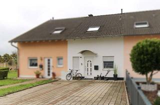 Haus kaufen in 36093 Künzell, Familienfreundliches Reihenmittelhaus mit Garten und Terrasse in Künzell-Bachrain