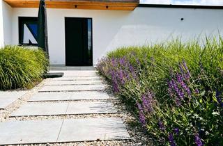 Haus kaufen in Dahlienweg, 64546 Mörfelden-Walldorf, Exklusiver Architektenbungalow mit modernster Technik und großem Gartenparadies – ohne Makler