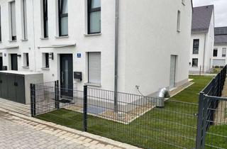 Haus mieten in Beethovenstraße, 93083 Obertraubling, Hochwertige Doppelhaushälfte mit Luft-Wärme-Pumpe, PV-Anlage und Garage in Obertraubling