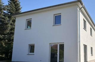 Anlageobjekt in Etzelstraße 13, 16321 Bernau, TOP-Invest im Berliner Speckgürtel Neubau-Doppelhaus mit hoher Mietnachfrage in Bernau-Nibelungen