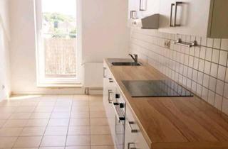 Immobilie mieten in Jahnstr. 17, 09126 Lutherviertel, MEGA=》 JAHNSTR. 17 / CITY+UNI NAHE 4 ZI OASE, BALKON, EINBAUKÜCHE, TAGESLICHTBAD+WANNE