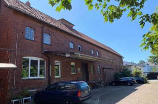 Immobilie kaufen in 33330 Gütersloh, Besondere Immobilie mit Charme in Innenstadtlage