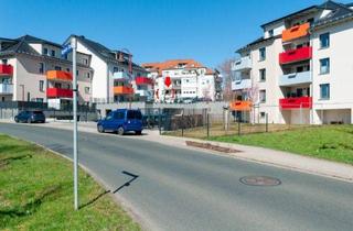 Wohnung kaufen in Gustav-Klimpel-Straße 12, 01705 Freital, Freital-Wurgwitz - 1-Zi.-Wohnung mit Südbalkon und 4 Kfz-Stellplätzen