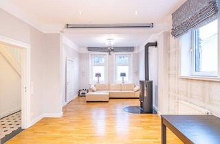 Villa kaufen in 21614 Buxtehude, Elegante Altbauvilla in zentraler Lage! Wohnen und arbeiten verbinden!