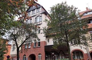 Wohnung kaufen in 06114 Halle, Frei werdende 2-Zimmerwohnung im Giebichensteinviertel - Umbau auf 3 Zimmer möglich!