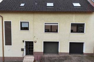 Haus kaufen in 66126 Saarbrücken, Großes Wohnhaus mit Einliegerwohnung und Garten in Altenkessel