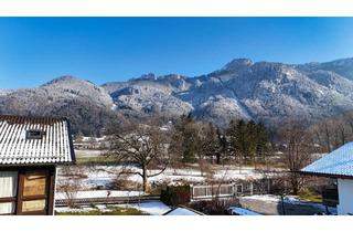 Wohnung kaufen in 83229 Aschau, Sie suchen Komfort-Ruhe-Ausblick von zwei Balkonen! Helle Dachgeschosswohnung im Neubau