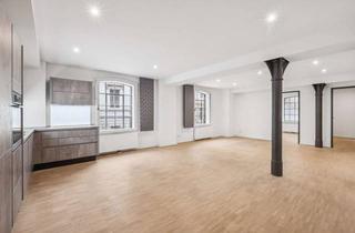 Wohnung kaufen in 23552 Innenstadt, Welterbe erleben, Charakterwohnung mit Klarheit und Substanz