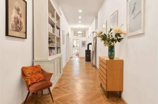 Wohnung kaufen in Tal, 81675 Bogenhausen, Familiengerechte Beletage über 204 m² mit Altbau-Charme und zwei Balkonen