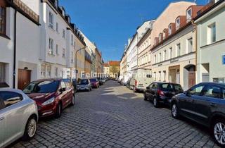 Mehrfamilienhaus kaufen in Tal, 81541 München, Feines Mehrfamilienhaus mit Flair und Potential - ein Juwel in traumhafter Lage.