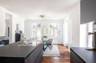 Wohnung kaufen in 22607 Hamburg, Kernsanierte Maisonette-Wohnung mit Dachterrasse — ruhig gelegen, nur einen Steinwurf von der Hamburger Waitzstraße entfernt. Luxus, der leise performt