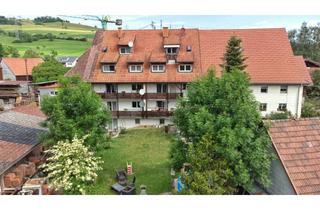 Wohnung mieten in Hofwiesstraße 21, 79777 Ühlingen-Birkendorf, Attraktive 3-Zimmer-Wohnung mit Balkon und EBK